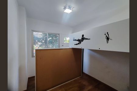 Apartamento à venda com 97m², 2 quartos e 1 vaga Apartamento à venda com 97m², 2 quartos e 1 vagaQuarto