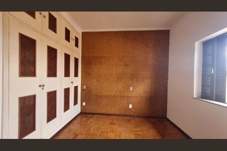 Casa à venda com 3 quartos, 239m² em Jardim Chapadão, Campinas