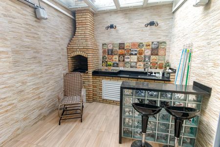 Casa à venda com 150m², 3 quartos e 1 vagaÁrea gourmet