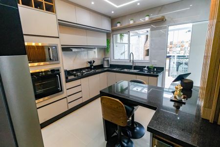 Casa à venda com 150m², 3 quartos e 1 vagaCozinha - Armários