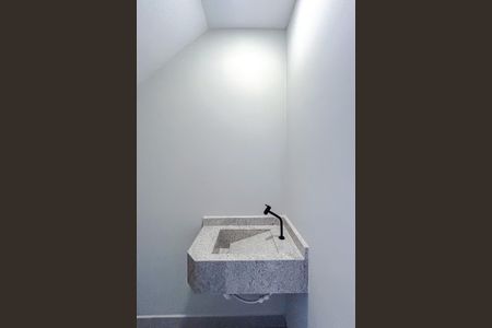 Casa à venda com 150m², 3 quartos e 2 vagasLavabo