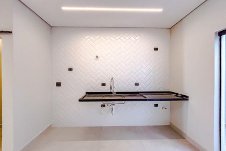 Casa à venda com 150m², 3 quartos e 2 vagasCozinha