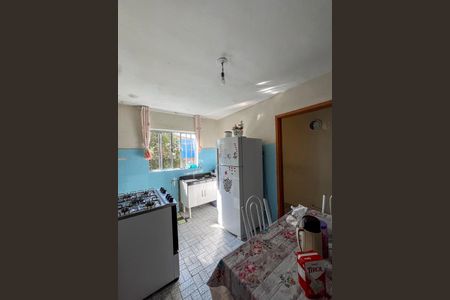 Casa à venda com 200m², 4 quartos e 1 vaga Casa à venda com 200m², 4 quartos e 1 vagaCozinha