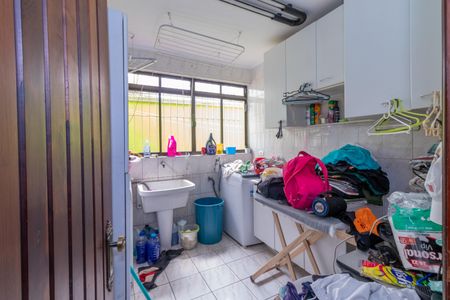 Casa à venda com 450m², 3 quartos e 5 vagasÁrea de Serviço