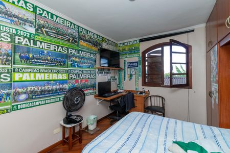 Casa à venda com 450m², 3 quartos e 5 vagasQuarto 2