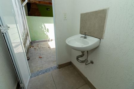 Casa à venda com 450m², 3 quartos e 5 vagasBanheiro Externo