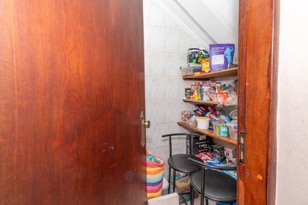 Casa à venda com 450m², 3 quartos e 5 vagasDespensa