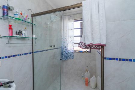 Casa à venda com 450m², 3 quartos e 5 vagasBanheiro da Suíte