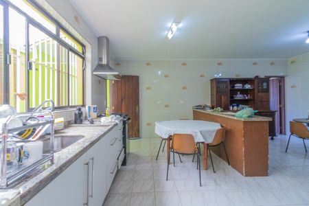 Casa à venda com 450m², 3 quartos e 5 vagasCozinha