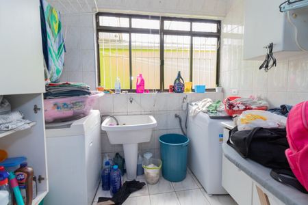 Casa à venda com 450m², 3 quartos e 5 vagasÁrea de Serviço