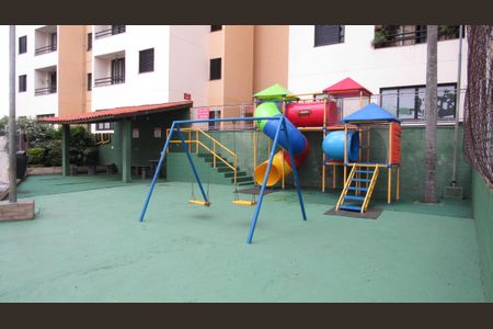 Apartamento à venda com 63m², 3 quartos e 1 vagaÁrea comum - Playground