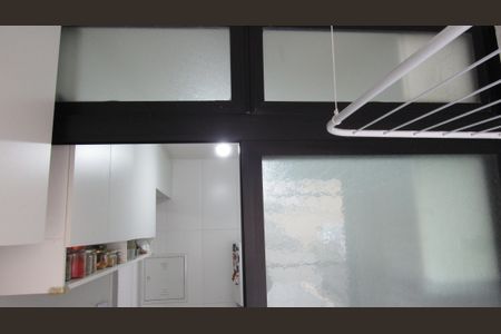 Apartamento à venda com 63m², 3 quartos e 1 vagaÁrea de Serviço