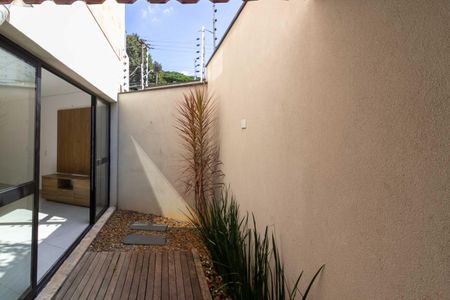 Casa de condomínio para alugar com 90m², 2 quartos e sem vagaÁrea de Serviço