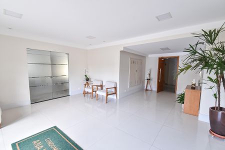 Apartamento à venda com 68m², 3 quartos e 1 vagaHall de entrada
