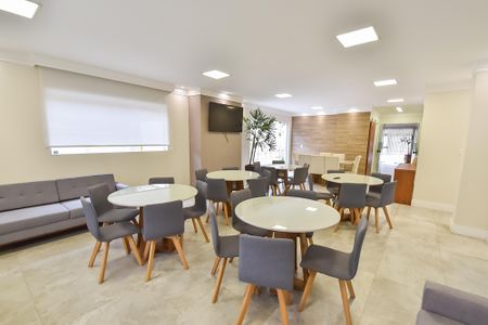 Apartamento à venda com 68m², 3 quartos e 1 vagaÁrea comum - Salão de festas