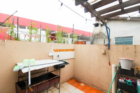 Casa de condomínio à venda com 83m², 2 quartos e 2 vagas Casa de condomínio à venda com 83m², 2 quartos e 2 vagasÁrea de Serviço