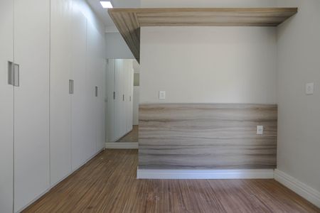 Casa para alugar com 360m², 3 quartos e 5 vagas Casa para alugar com 360m², 3 quartos e 5 vagasQuarto 1 - Suíte