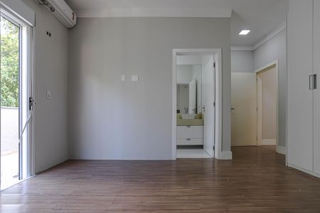 Casa para alugar com 360m², 3 quartos e 5 vagas Casa para alugar com 360m², 3 quartos e 5 vagasQuarto 2 - Suíte