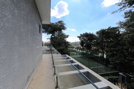 Casa para alugar com 360m², 3 quartos e 5 vagas Casa para alugar com 360m², 3 quartos e 5 vagasSacada - Quarto 3 - Suíte