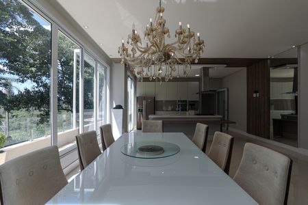 Casa para alugar com 360m², 3 quartos e 5 vagas Casa para alugar com 360m², 3 quartos e 5 vagasSala de Jantar