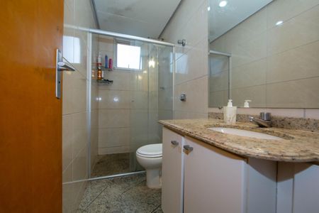 Apartamento à venda com 125m², 3 quartos e 2 vagasBANHEIRO1