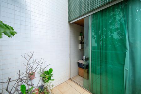 Apartamento à venda com 125m², 3 quartos e 2 vagasVARANDA