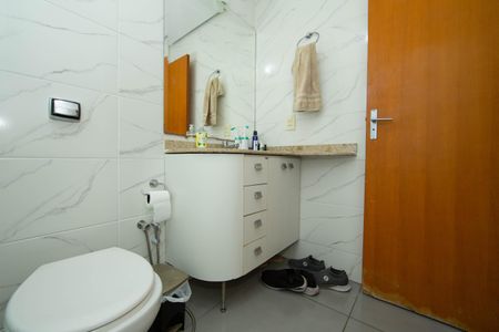 Apartamento à venda com 125m², 3 quartos e 2 vagasBANHEIRO2