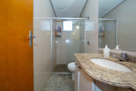Apartamento à venda com 125m², 3 quartos e 2 vagasBANHEIRO1