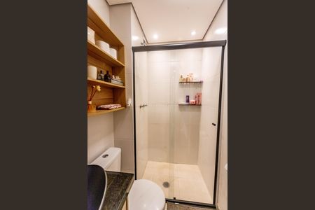 Apartamento à venda com 45m², 2 quartos e 1 vaga Apartamento à venda com 45m², 2 quartos e 1 vagaBanheiro