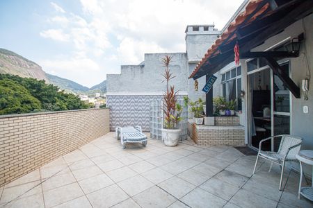 Apartamento à venda com 172m², 4 quartos e 1 vagaCobertura