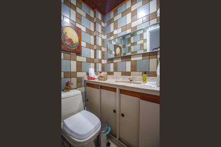 Apartamento à venda com 172m², 4 quartos e 1 vagaBanheiro