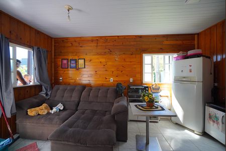 Casa de condomínio para alugar com 50m², 2 quartos e 1 vaga Casa de condomínio para alugar com 50m², 2 quartos e 1 vagaSala