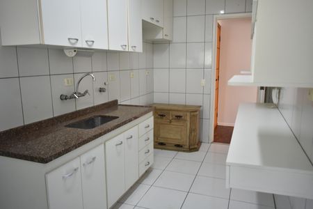 Apartamento à venda com 65m², 2 quartos e 1 vagaCozinha