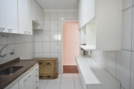 Apartamento à venda com 65m², 2 quartos e 1 vagaCozinha