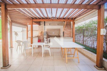 Apartamento à venda com 65m², 2 quartos e 1 vaga Apartamento à venda com 65m², 2 quartos e 1 vagaÁrea comum - Churrasqueira