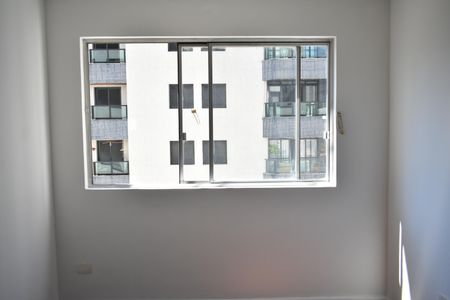 Apartamento à venda com 65m², 2 quartos e 1 vagaSala