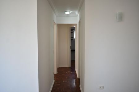 Apartamento à venda com 65m², 2 quartos e 1 vagaCorredor