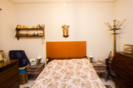 Casa à venda com 2 quartos, 95m² em Vila Congonhas, São Paulo