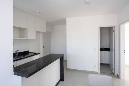 Apartamento para alugar com 40m², 2 quartos e 1 vagaSala