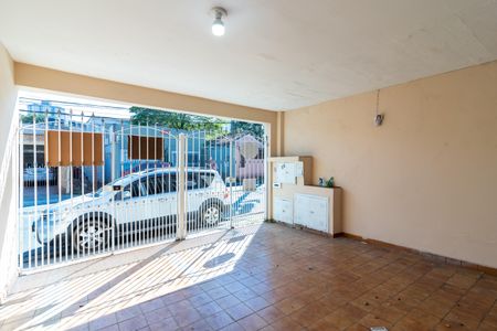 Casa à venda com 120m², 3 quartos e 2 vagasGaragem