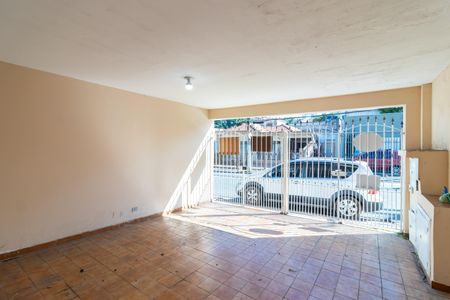 Casa à venda com 120m², 3 quartos e 2 vagasGaragem
