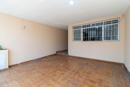 Casa à venda com 120m², 3 quartos e 2 vagasGaragem