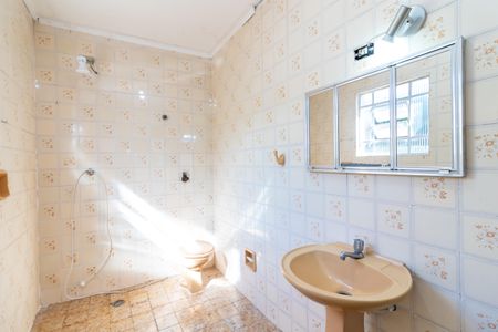 Casa à venda com 120m², 3 quartos e 2 vagasBanheiro da Suíte