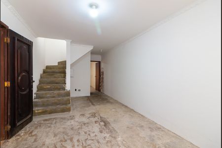 Sala de casa à venda com 3 quartos, 120m² em Vila Vitorio Mazzei, São Paulo