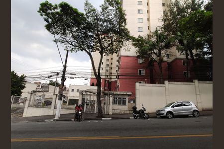 Apartamento para alugar com 62m², 3 quartos e 1 vaga Apartamento para alugar com 62m², 3 quartos e 1 vagaFachada