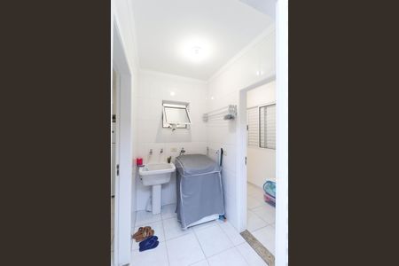 Casa à venda com 110m², 3 quartos e 1 vaga