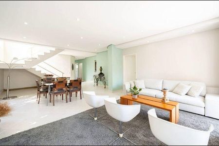 Casa à venda com 4 quartos, 278m² em Residencial Tres (Alphaville), Santana de Parnaíba