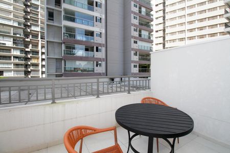 Apartamento à venda com 35m², 1 quarto e sem vaga Apartamento à venda com 35m², 1 quarto e sem vagaVaranda
