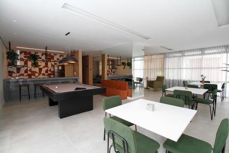 Apartamento à venda com 35m², 1 quarto e sem vaga Apartamento à venda com 35m², 1 quarto e sem vagaÁrea Comum - Salão de Festas e Jogos