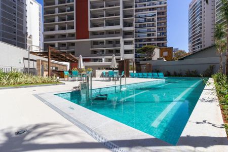 Apartamento à venda com 35m², 1 quarto e sem vaga Apartamento à venda com 35m², 1 quarto e sem vagaÁrea Comum - Piscina